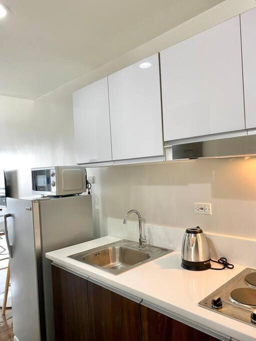Scandinavian In Makati Apartment Manila